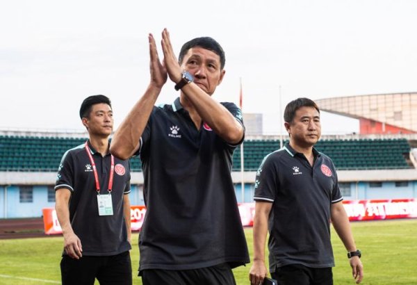 宏泰配资 广州豹客场4-2大逆转重回第三，黎兵：这是广州豹最需要的精气神